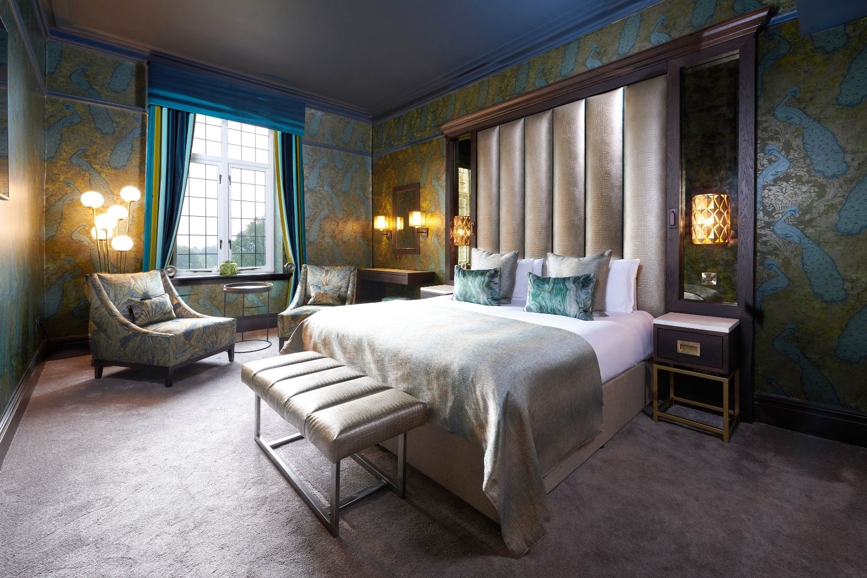 LUXURY ACCOMMODATION